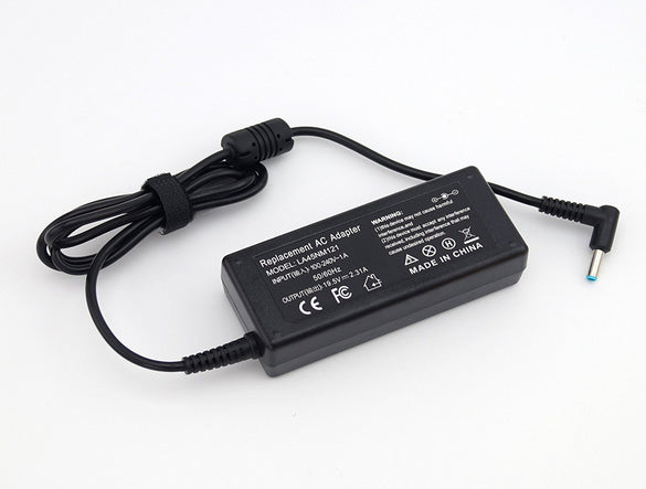 HP 740015-001 power adapter/inverter Indoor 45 W Black Charger