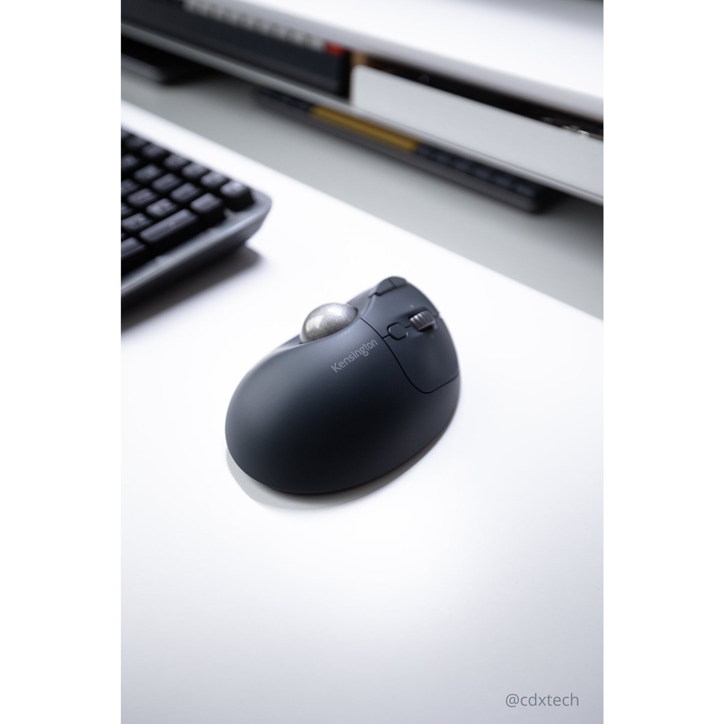 Kensington Pro Fit Ergo Wireless Mouse