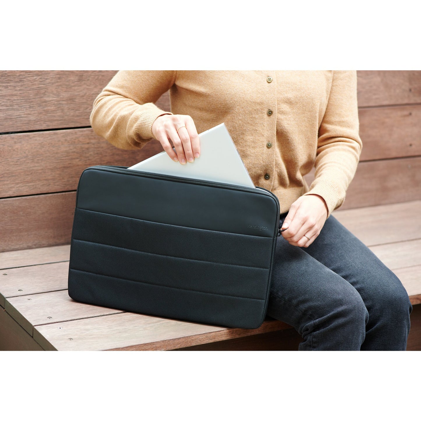 Kensington EQ 16" Laptop Sleeve Laptop Bag