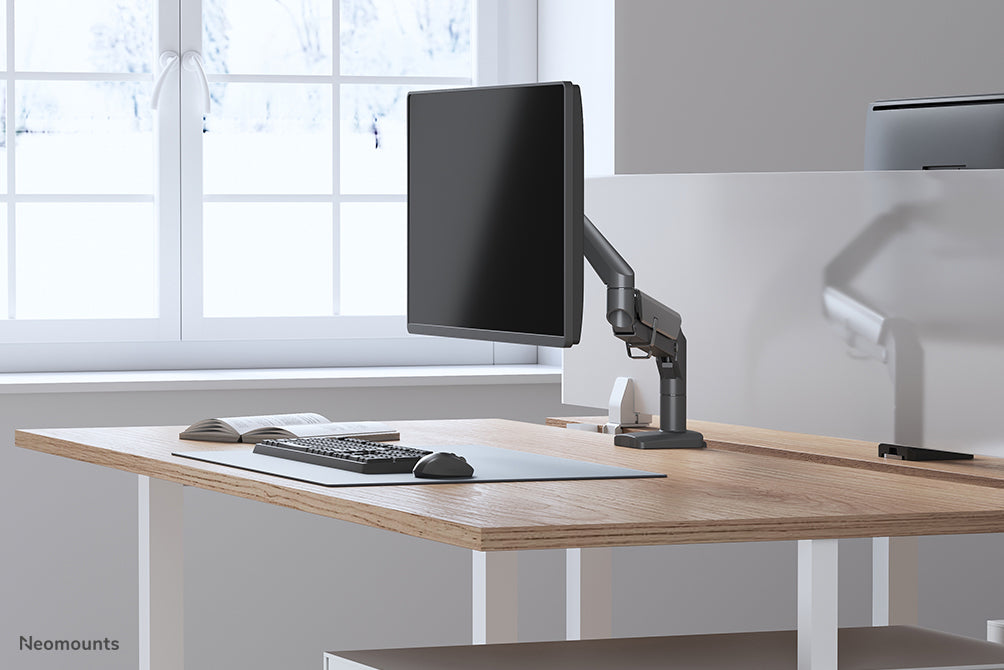 Neomounts DS70-810BL1 Monitor arm 17-32" - gas spring - space saving - 180°-stop