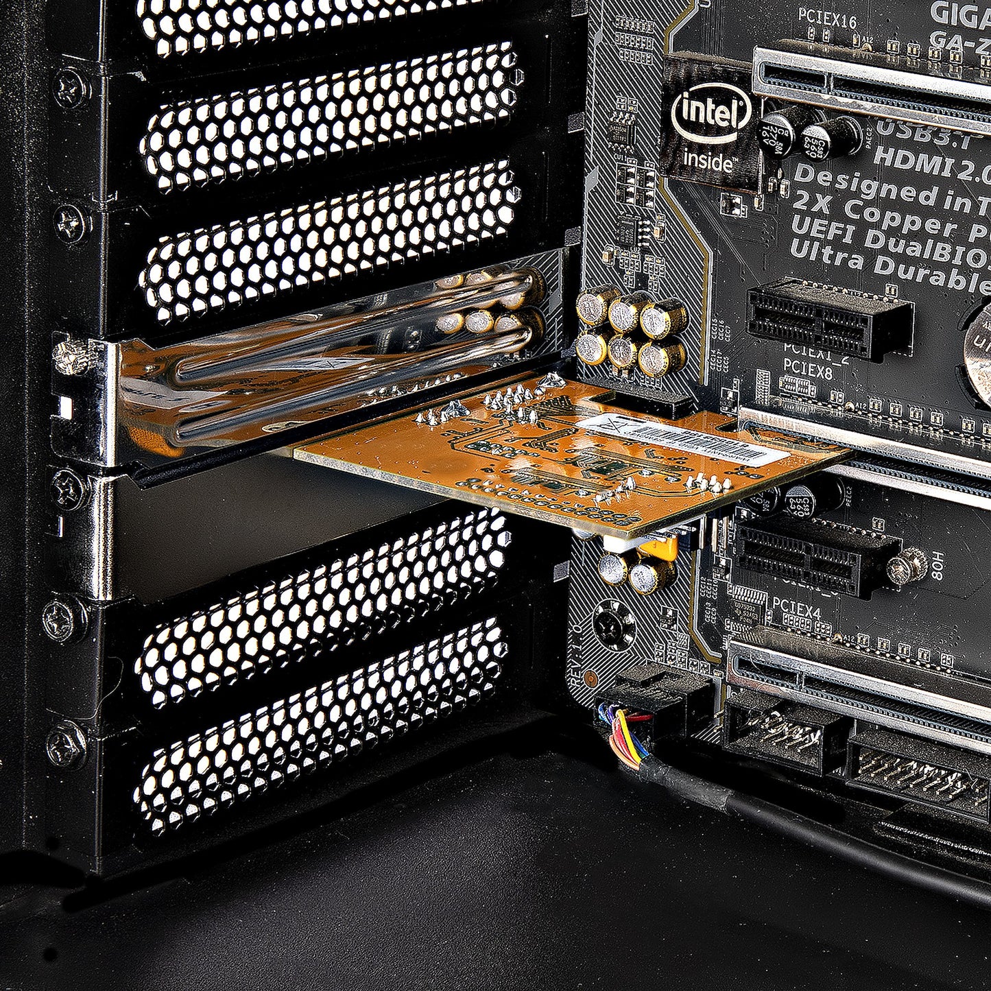 StarTech.com 1-Port PCI Express Serial Card, PCIe to RS232 (DB9) Serial Interface Hub