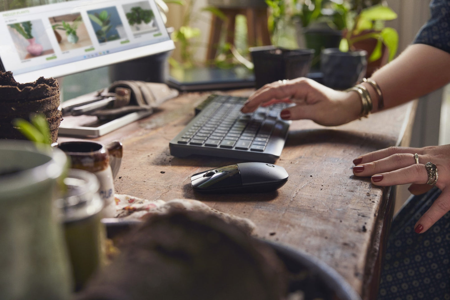 HP 460 Multi-Device -F Wireless Keyboard
