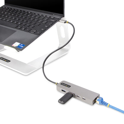 StarTech.com 3-Port Hub Ethernet USB-C Docking Station 100W