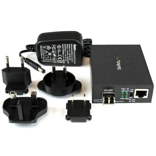 StarTech.com Multi-Mode (MM) LC Fiber Media Converter for 10/100/1000 Networks, Standalone Gigabit Ethernet to LC Converter, SFP Transceiver Included, 850nm, 550m - TAA Networking