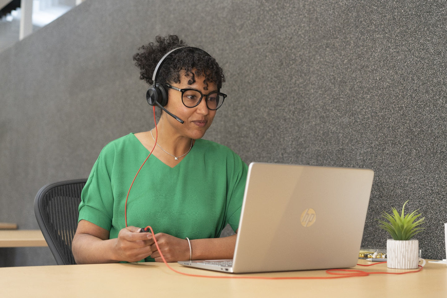 HP Poly Poly Blackwire 8225 Microsoft Teams Certified USB-C Headset