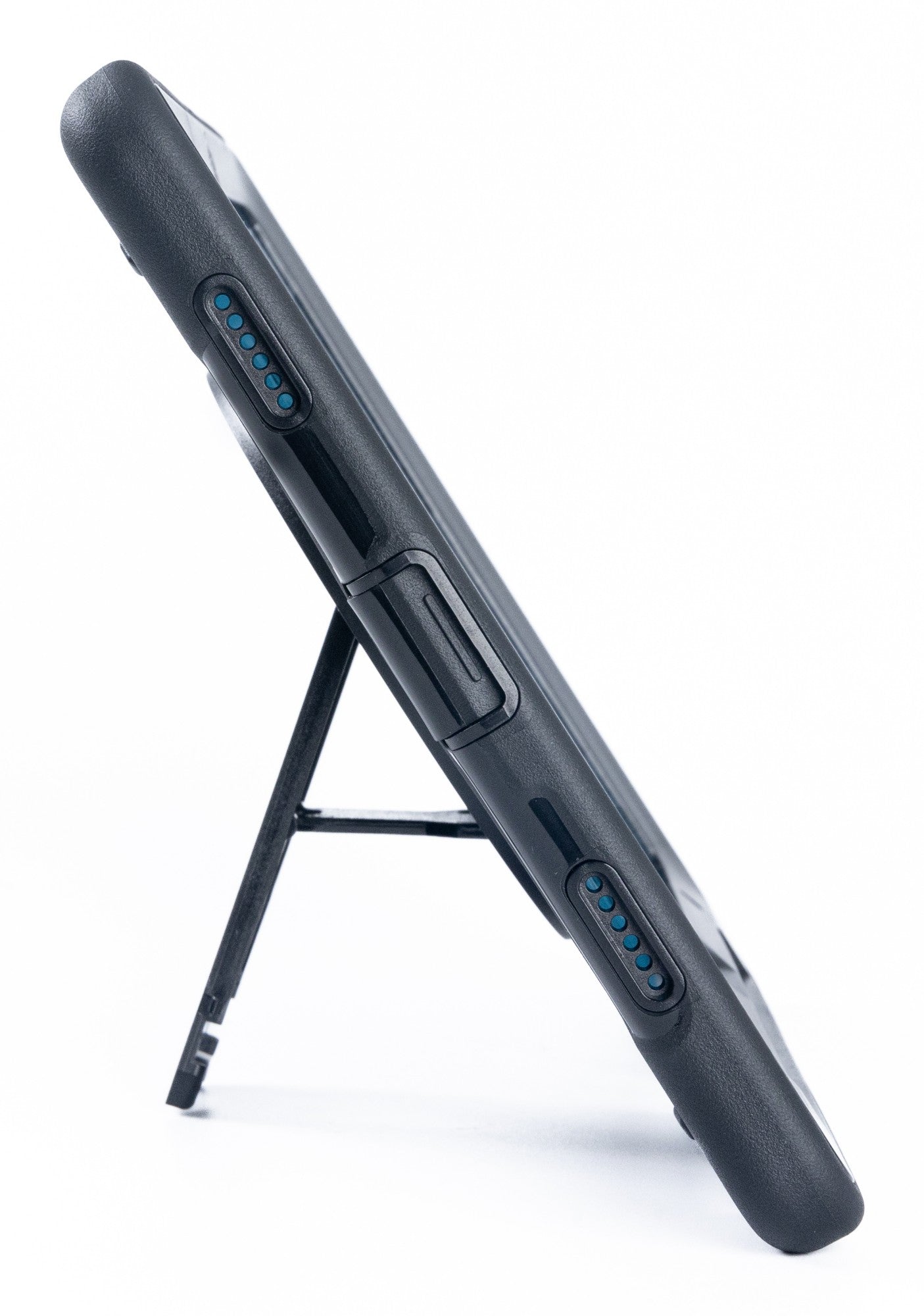 Techair TAXIPF059v2 iPad 10th & (A16) 11th Gen military grade drop protection rugged Laptop Bag