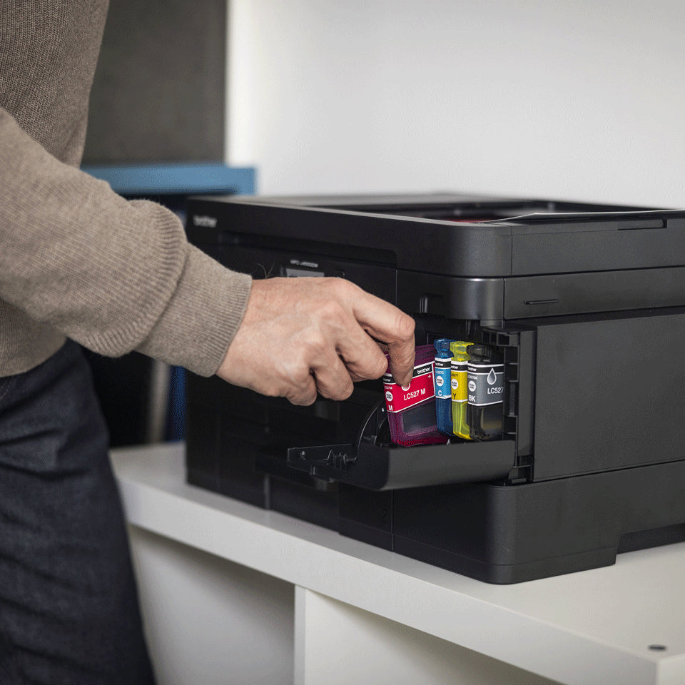 Brother LC-527XLBK Black Ink Cartridge (3.5K pages)