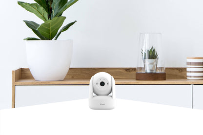 D-Link 2K Pan & Tilt Wi-Fi Camera