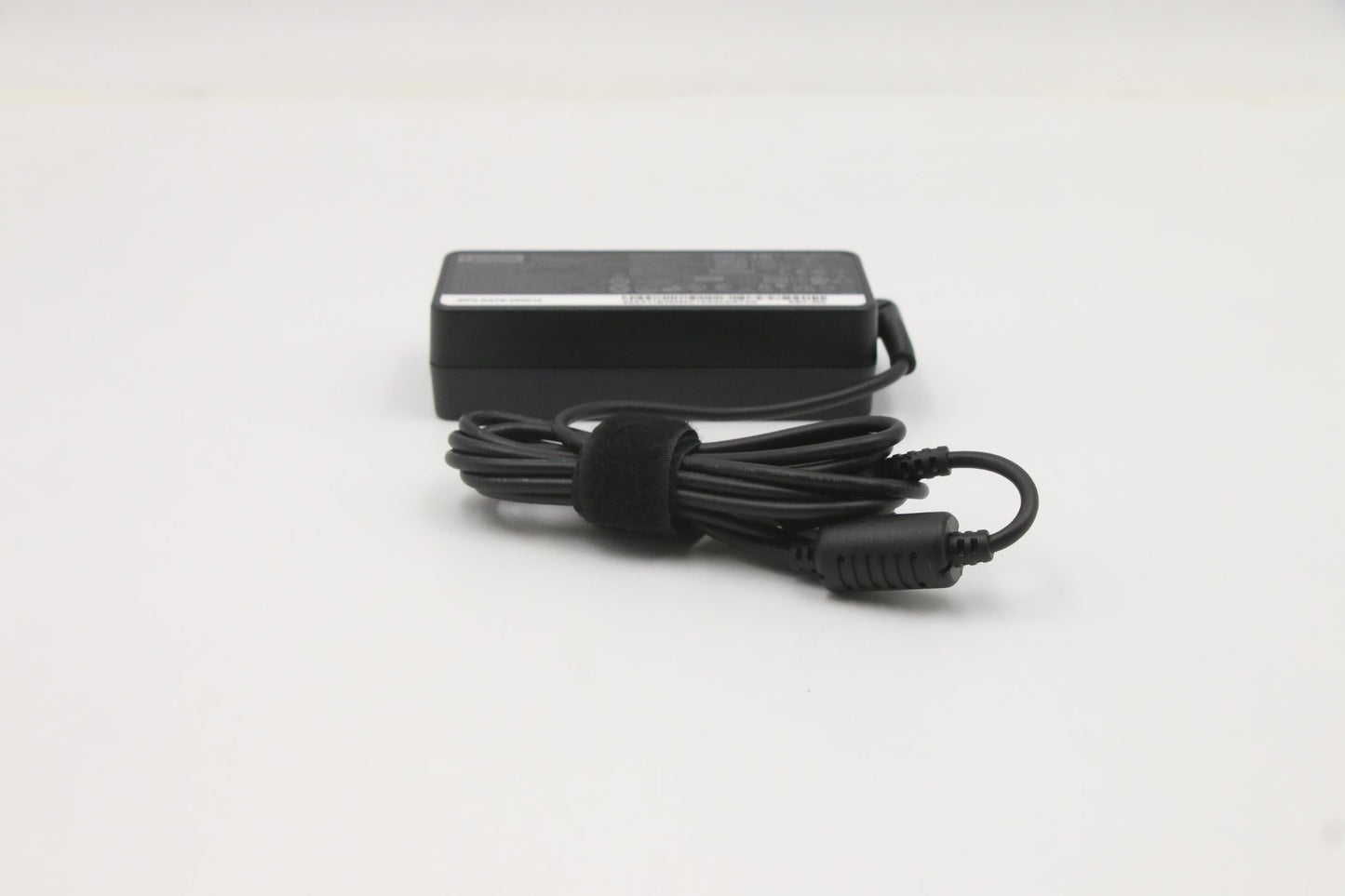Lenovo 5A10V03250 power adapter/inverter Indoor 65 W Black Charger