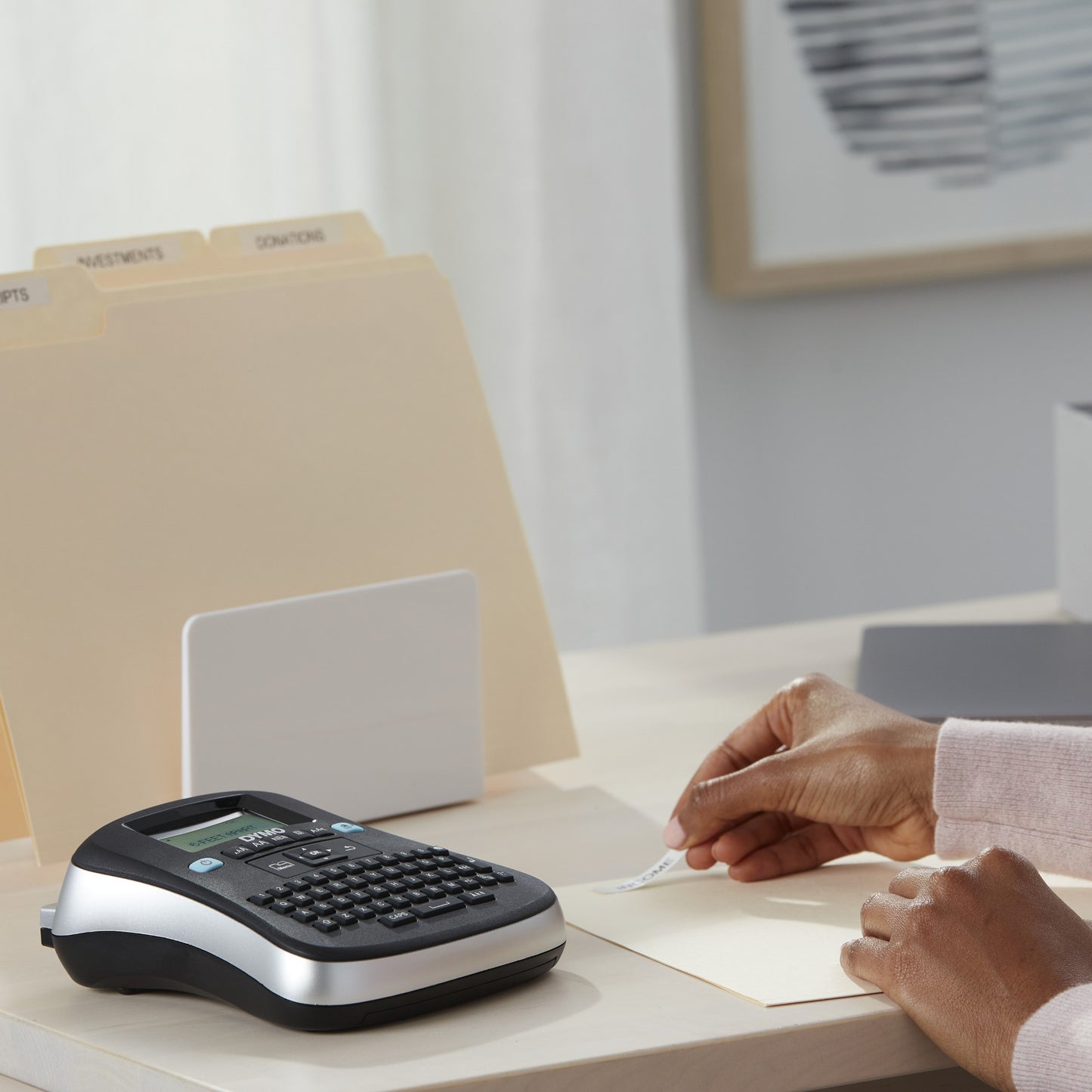 DYMO LabelManager ® ™ 210D - AZY Label Printer