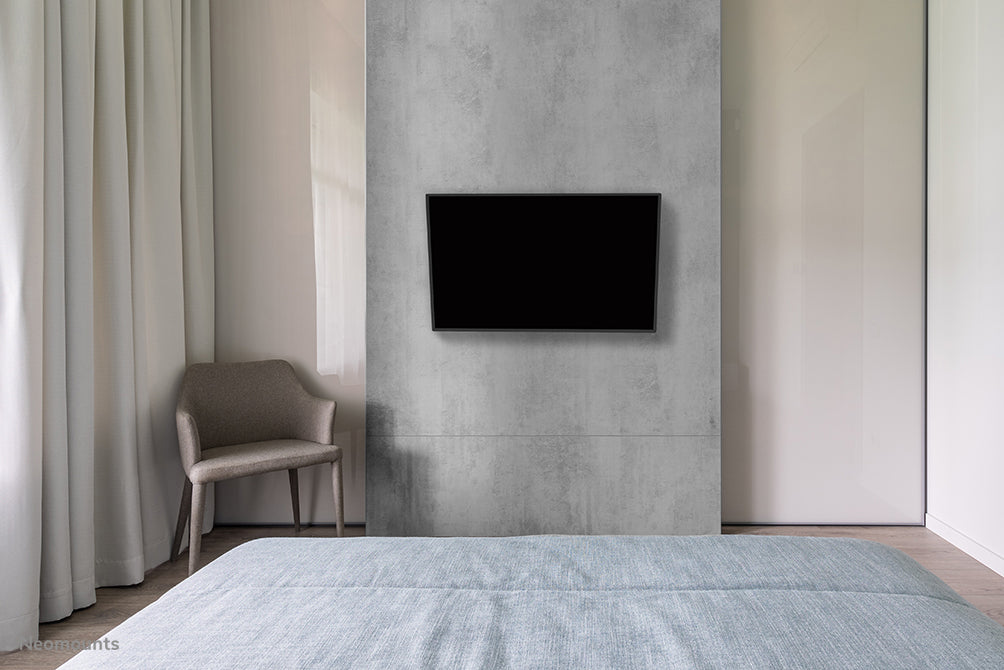 Neomounts WL40-550BL12 TV mount wall 32-55" - full motion - easy install