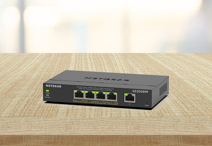 Netgear GS305EPP Networking