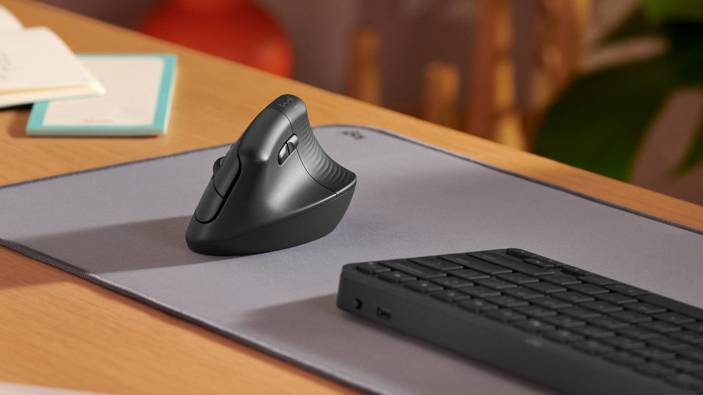 Logitech Lift Wired Ergonomic Mouse (0006473)