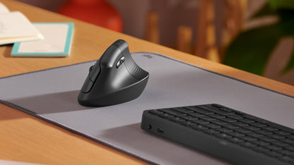 Logitech Lift Wired Ergonomic Mouse (0006473)