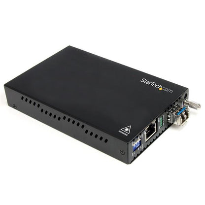StarTech.com Fiber Media Converter Gigabit 1000Mbps MM Fibre LC 550m Networking