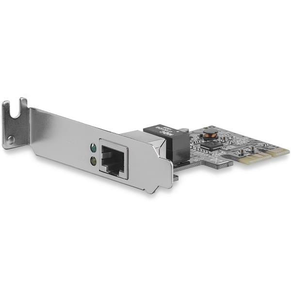 StarTech.com 1 Port PCI Express PCIe Gigabit NIC Server Adapter Network Card - Low