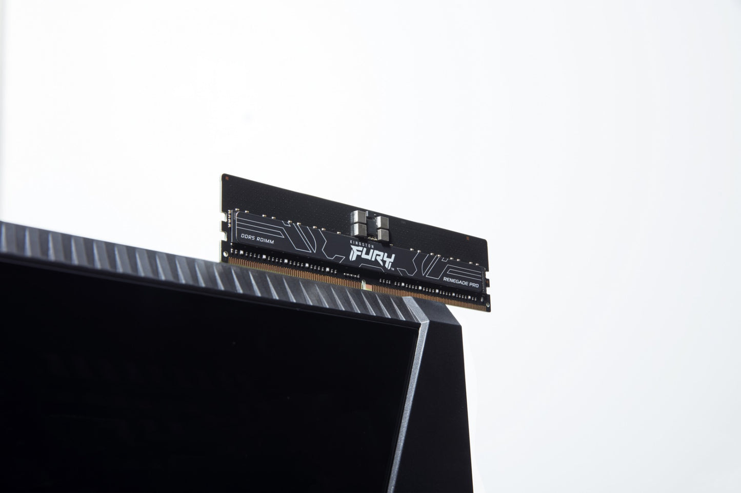 Kingston Technology FURY 32GB DDR5 5600MT/s CL36 ECC Server RAM