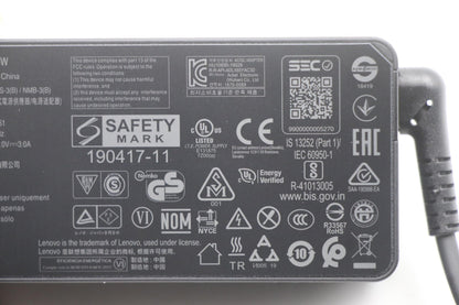 Lenovo 5A10W86261 power adapter/inverter Indoor 65 W Black Charger