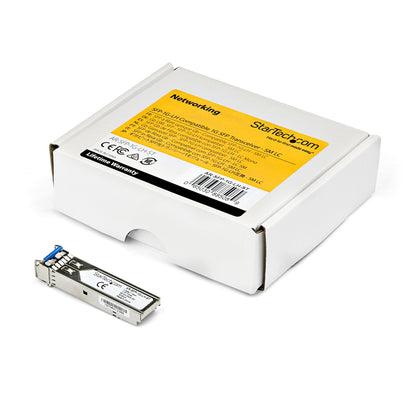 StarTech.com Extreme Networks 10051 Compatible SFP Module - 1000BASE-SX - 1GbE Multimode Fiber MMF Optic Transceiver - 1GE Gigabit Ethernet SFP - LC 550m - 850nm - DDM Networking