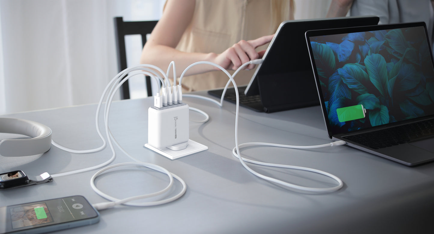 j5create JUP53100 100W GaN USB-C® 5-Port Charger
