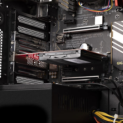StarTech.com U.3 to PCIe Adapter Card, PCIe 4.0 x4 Adapter For 2.5" U.3 NVMe SSDs Hub