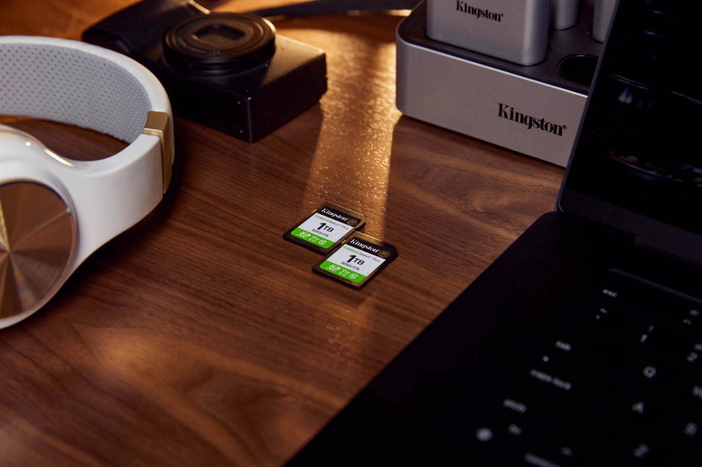 Kingston Technology SDS3/1TB 1TB HDD