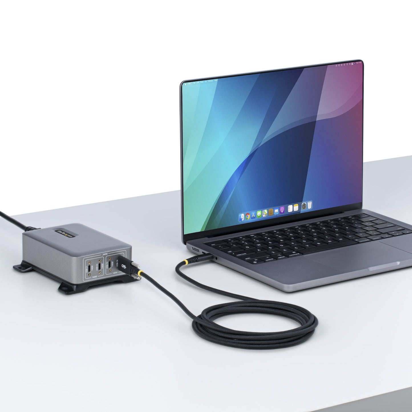 StarTech.com 10ft (3m) USB-C Charging Cable, Durable and Ultra-Flexible, Side Screw