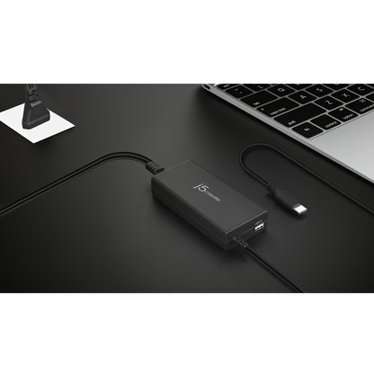j5create JUP2290C-EN 100W PD USB-C® Super Charger - EU, Black, includes 1.2 m cable