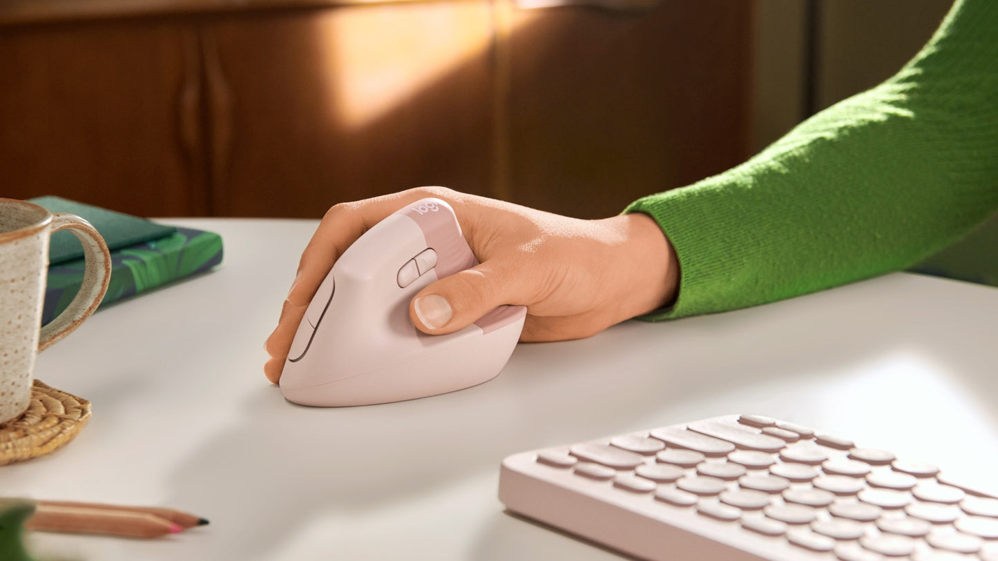 Logitech Lift Wired Ergonomic Mouse