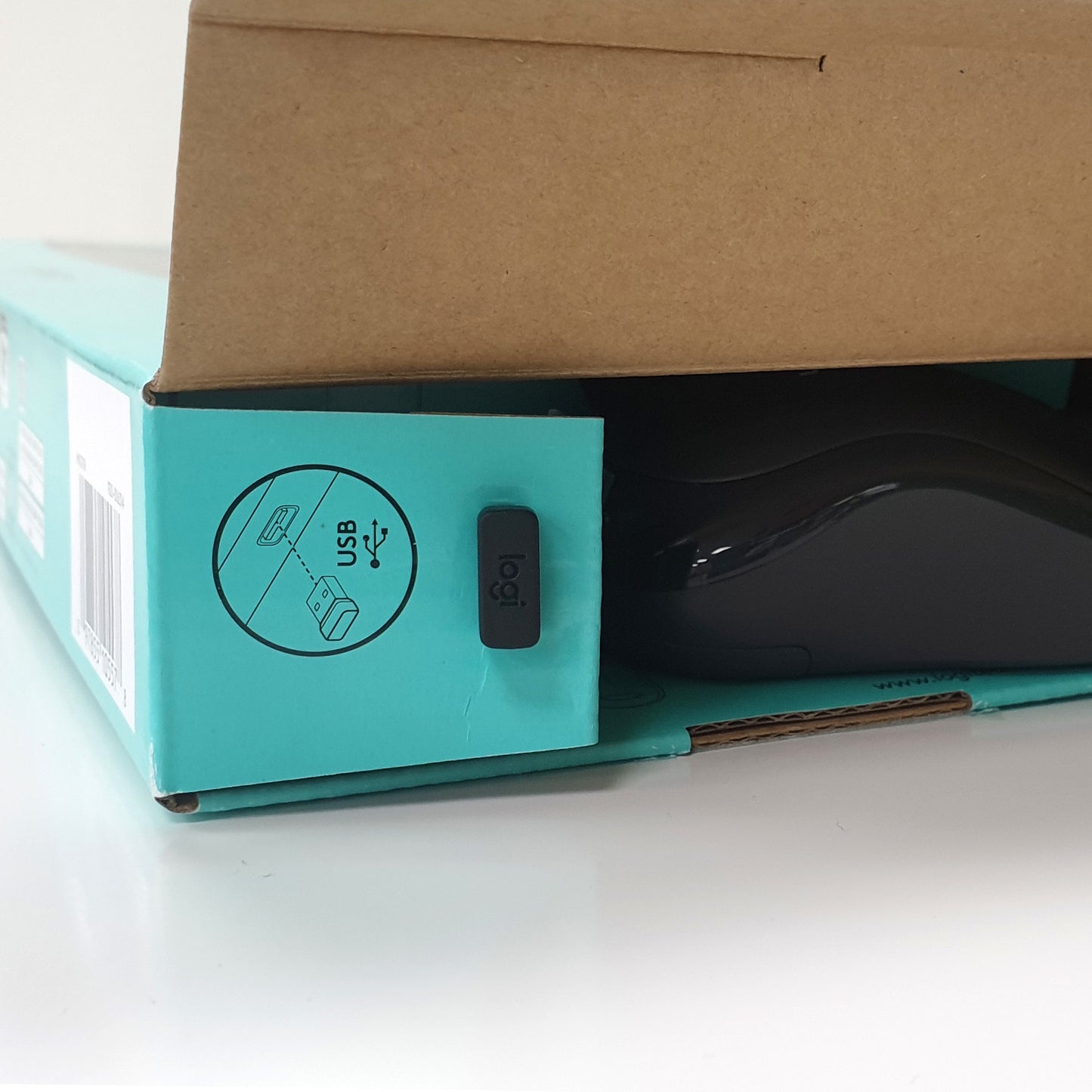 Logitech MK270 included Home Wireless Keyboard & Mouse Combo