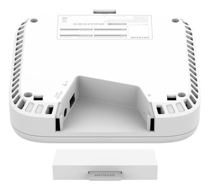 Netgear WBE718 Networking