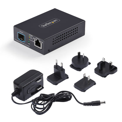 StarTech.com 10GbE Multi-Gigabit Open SFP+ Fiber Media Converter, Standalone Networking