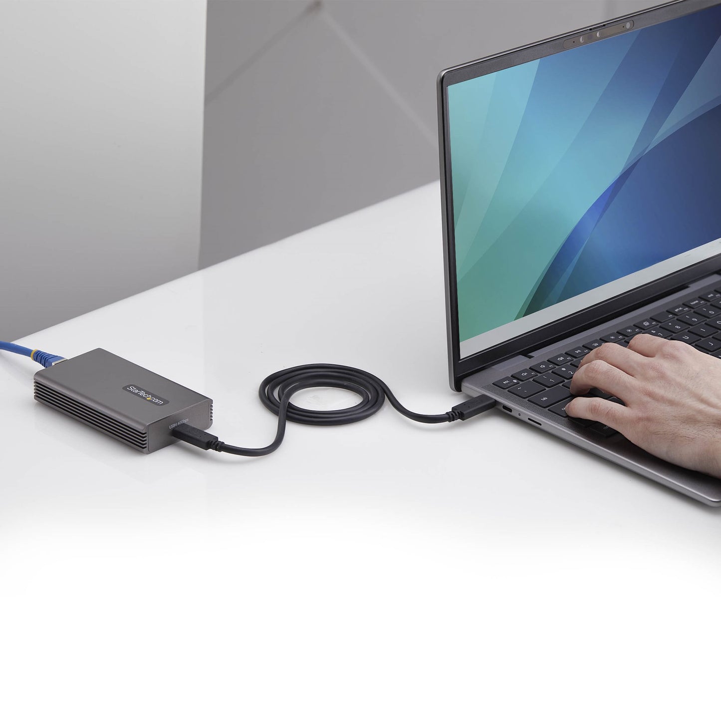 StarTech.com USB4 to Ethernet Adapter, 10GbE, Multi-Gigabit, Thunderbolt Compatible