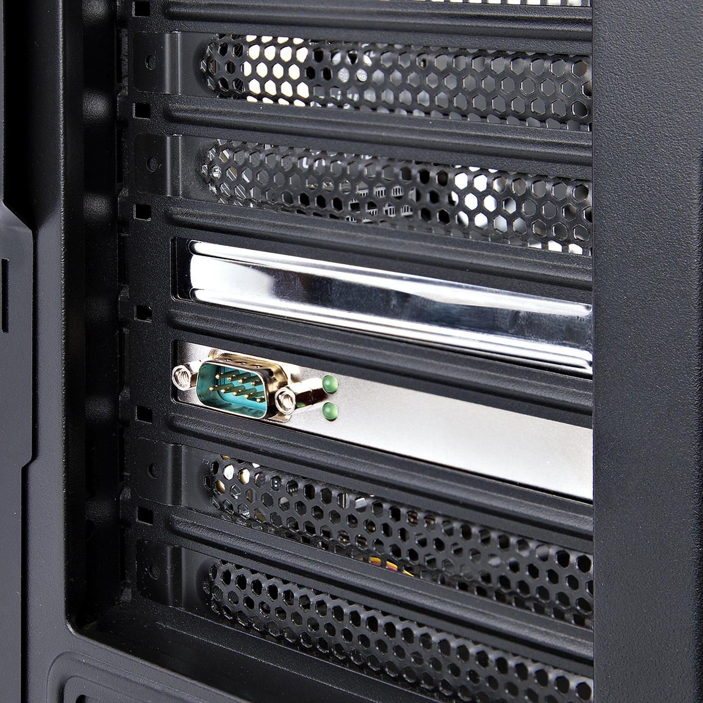 StarTech.com 1-Port PCI Express Serial Card, PCIe to RS232 (DB9) Serial Interface Hub