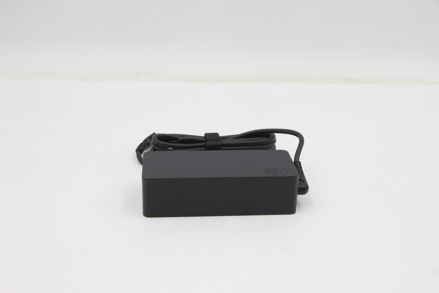 Lenovo 5A10W86255 power adapter/inverter Indoor 65 W Black Charger