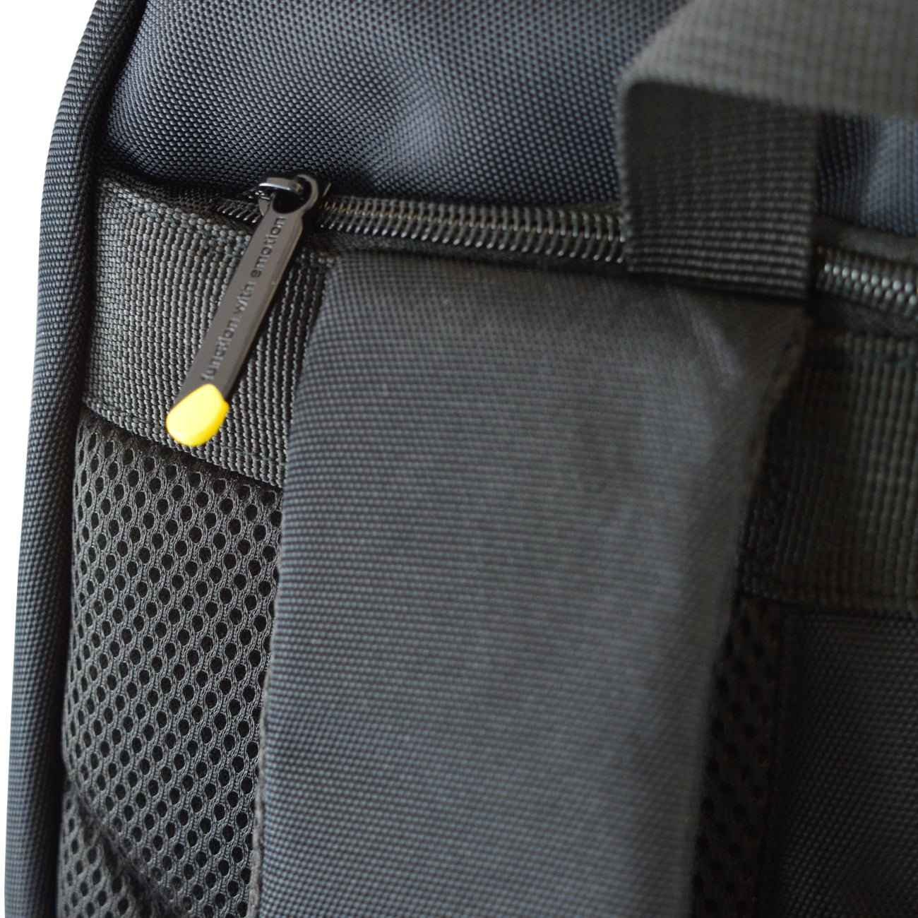 Techair TANZ0713v3 16-17.3" Black Classic Backpack Laptop Bag