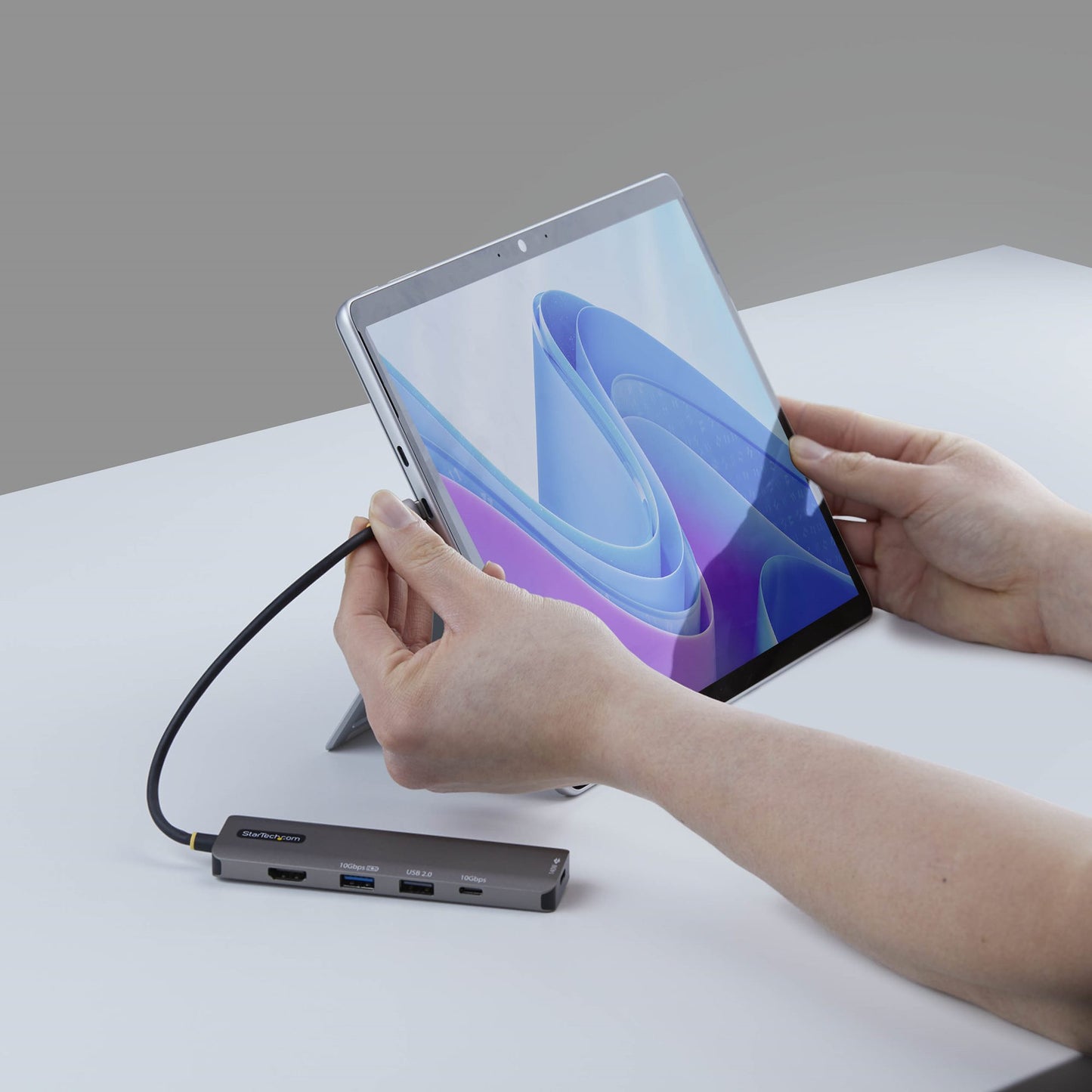 StarTech.com Multiport Adapter PD USB-C Docking Station 140W (164B)