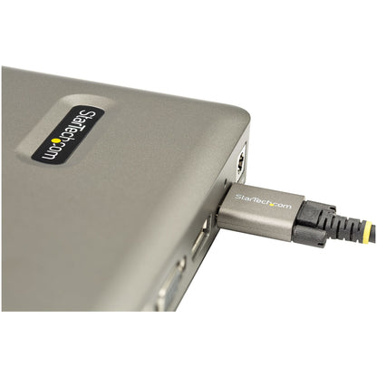 StarTech.com 30Hz or VGA USB-C Docking Station 65W