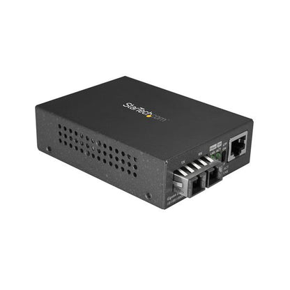 StarTech.com Multi-Mode (MM) SC Fiber Media Converter for 10/100/1000 Networks, Standalone Gigabit Ethernet to SC Fiber Converter, 850nm, 550m - TAA Networking