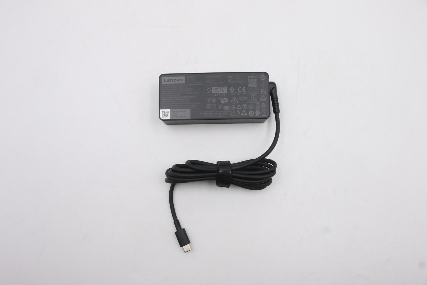 Lenovo 5A10W86261 power adapter/inverter Indoor 65 W Black Charger