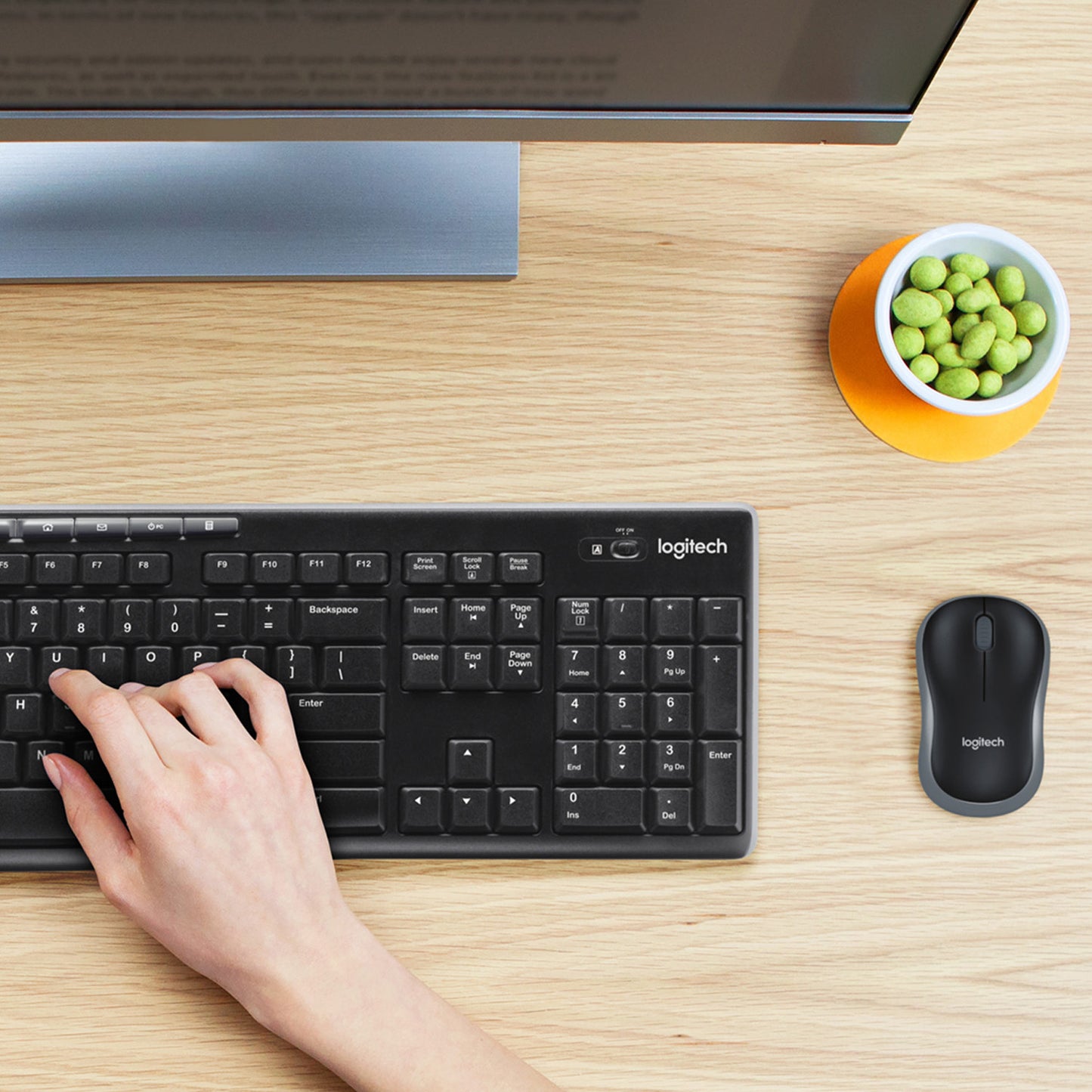 Logitech MK270 included Home Wireless Keyboard & Mouse Combo