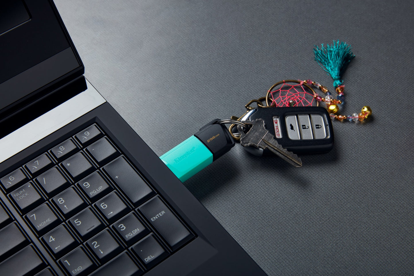 Kingston Technology Black 256GB HDD